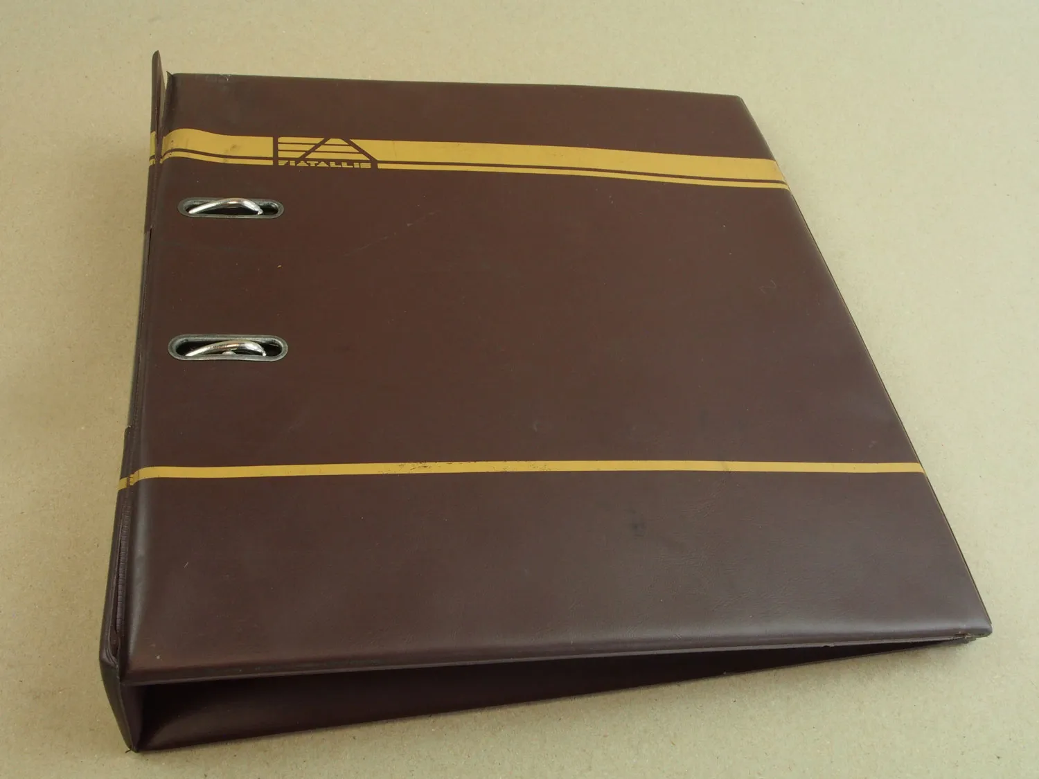 Fiat Hitachi FR160 Radlader Ersatzteilkatalog Parts Catalog 11/1991