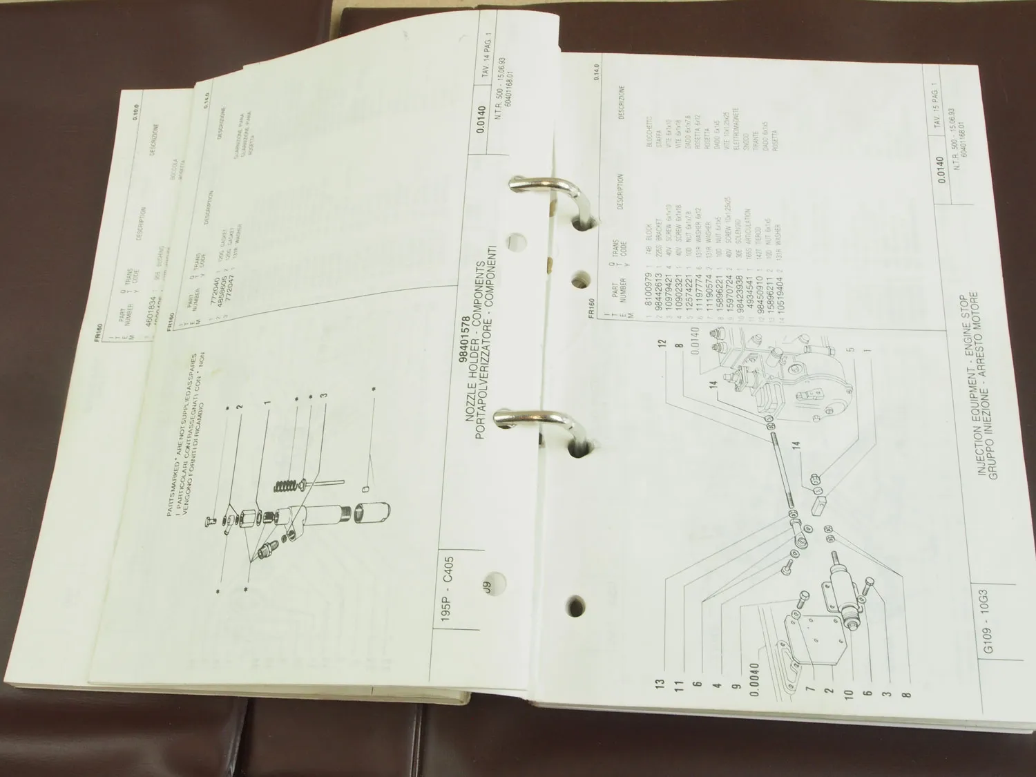 Fiat Hitachi FR160 Radlader Ersatzteilkatalog Parts Catalog 11/1991