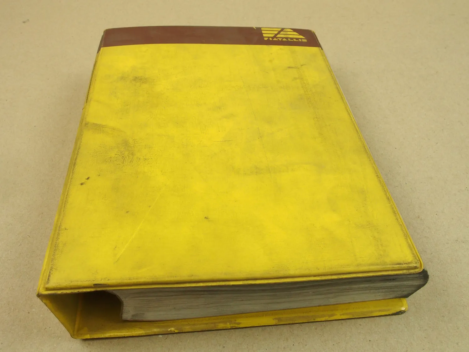 FiatAllis FD14 Bulldozer Ersatzteilliste Parts Catalog Parti ricambio 1987