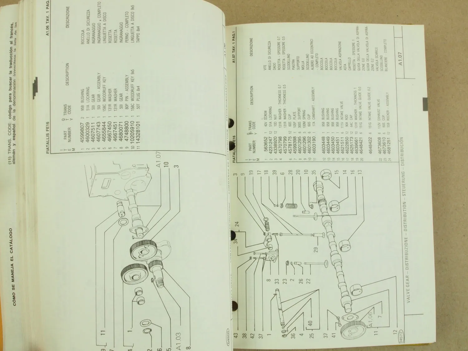 FiatAllis FE16 Bagger Ersatzteilliste Parts Catalog Parti ricambio 1983