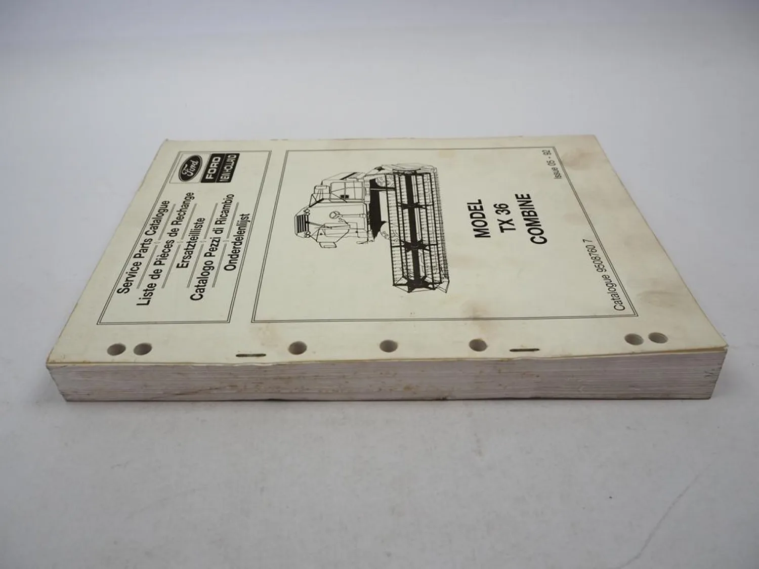 Ford New Holland TX 36 Combine Mähdrescher Parts List Ersatzteilliste 1992