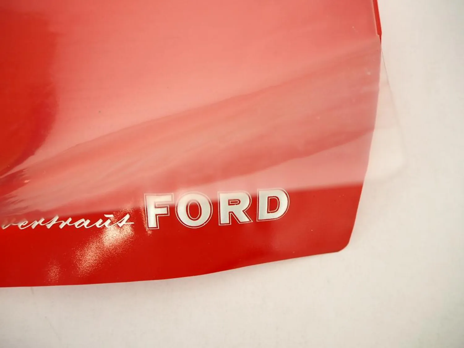 Ford Original Kunstsfoffmappe rot 1960er Jahre leer