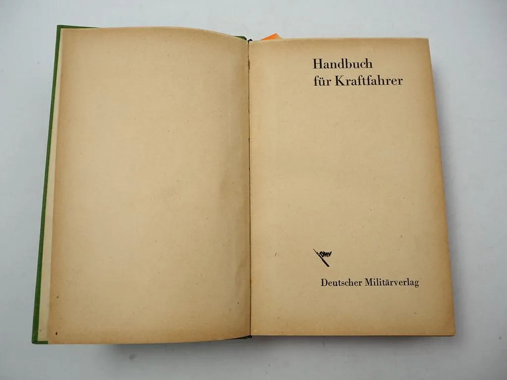 Handbuch für Kraftfahrer der NVA Militär DDR 1964