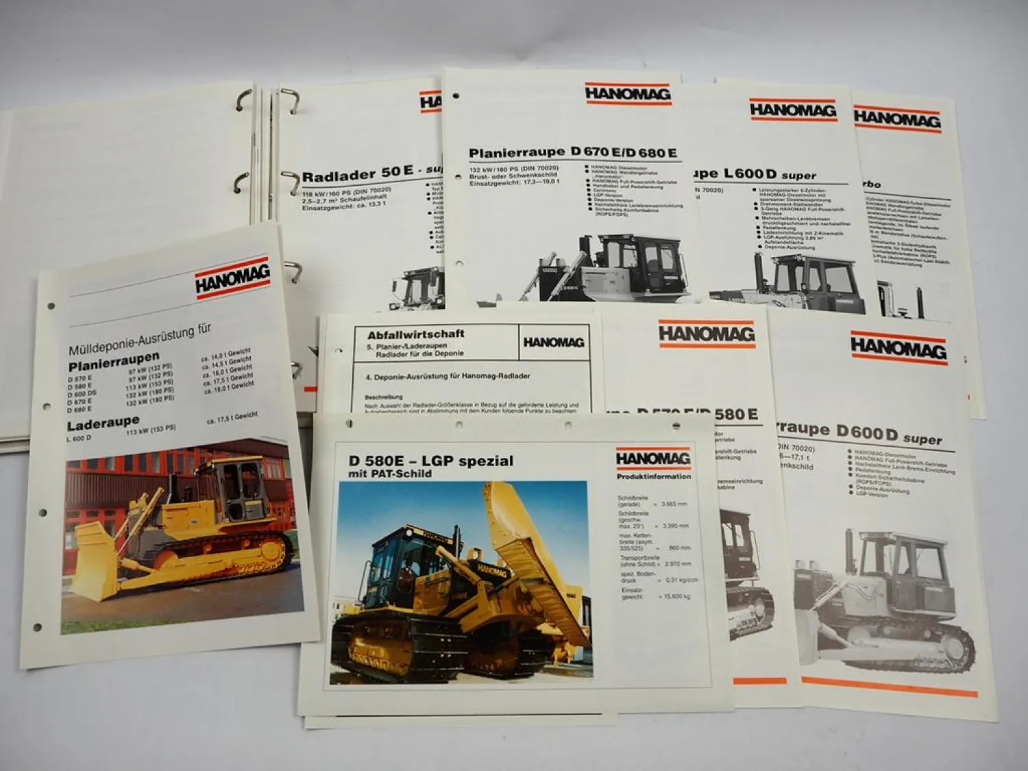 Hanomag Abfallwirtschaft Deponietechnik Verkaufshandbuch mit ca. 40 Prospekten