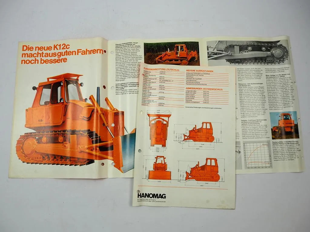 Hanomag K12c Planierraupe 120 PS Prospekt mit technischen Daten 1970er Jahre