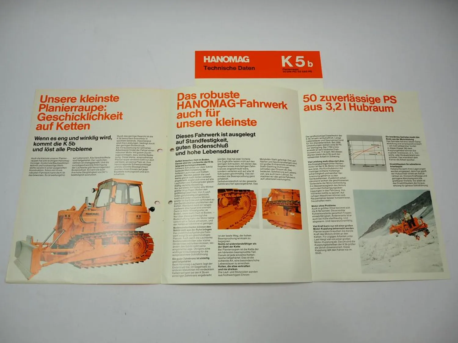 Hanomag K5 b Planierraupe 50 PS 2x Prospekt Technische Daten 1970er Jahre