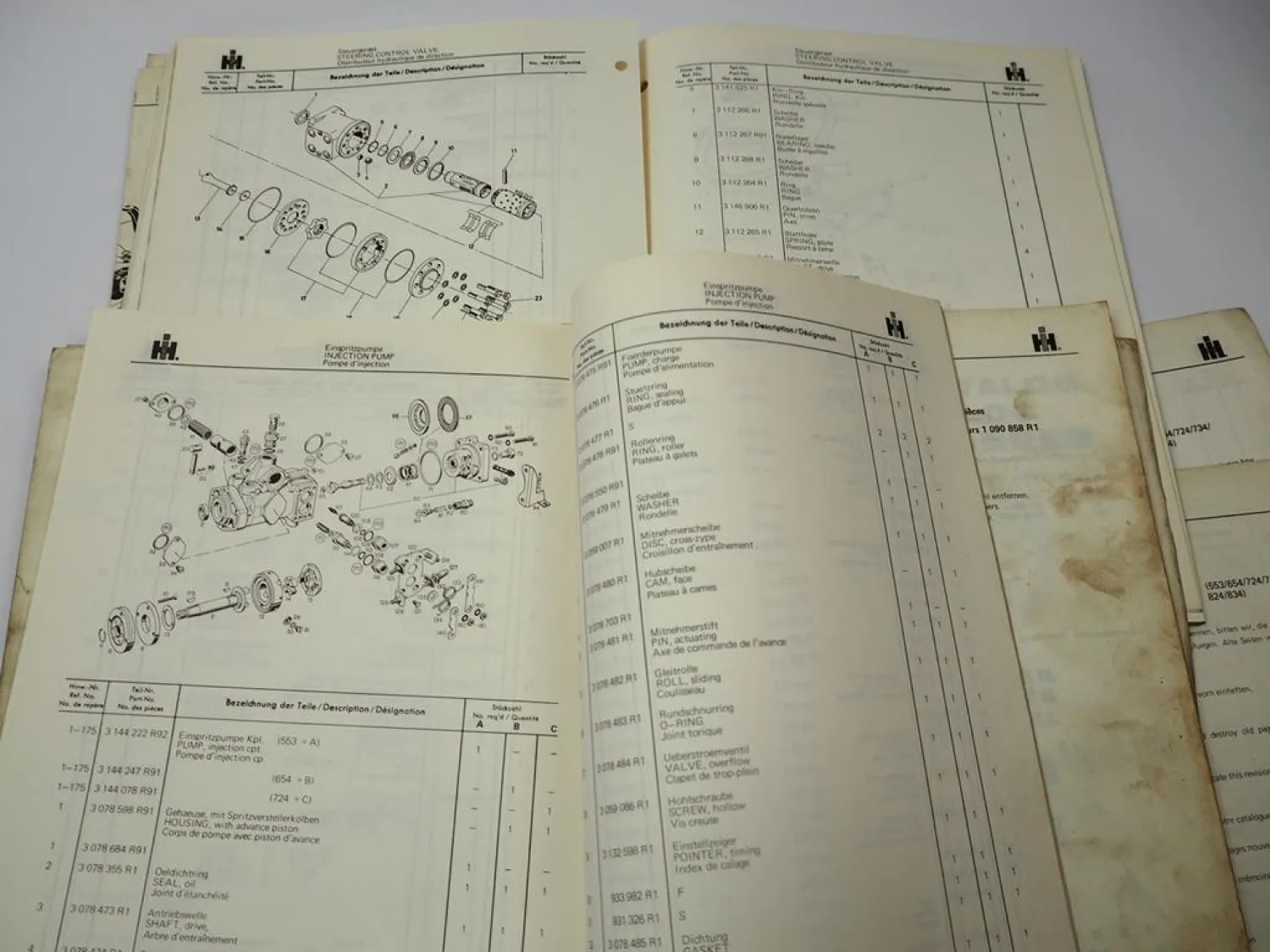 IHC 553 654 724 824 Ersatzteilliste Berichtigung Ergänzung 8.1972 bis 2.1974