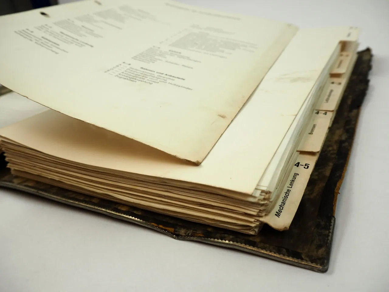 IHC Kundendienstbriefe 1973 - 1983 Traktor 433 - 1246 955 - 1455XL Pressen