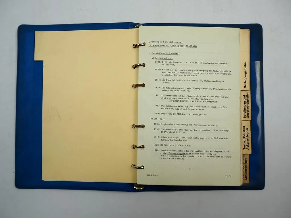 IHC Schlepper Landmaschinen Blaues Informationshandbuch Technische Daten 1974/75