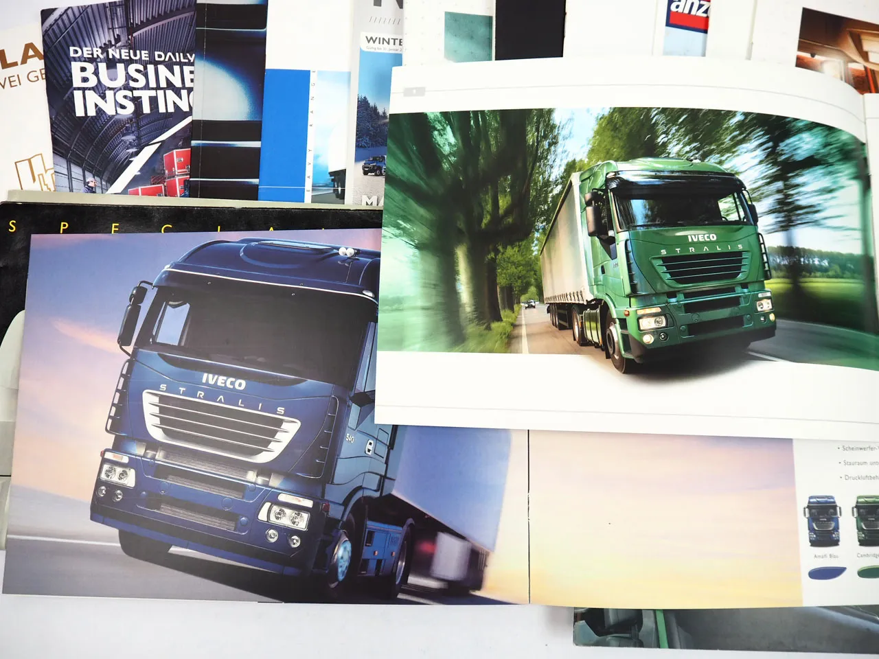 Iveco Eurocargo Stralis Trakker Programmübersicht 20x Prospekt 1990 bis 2000er