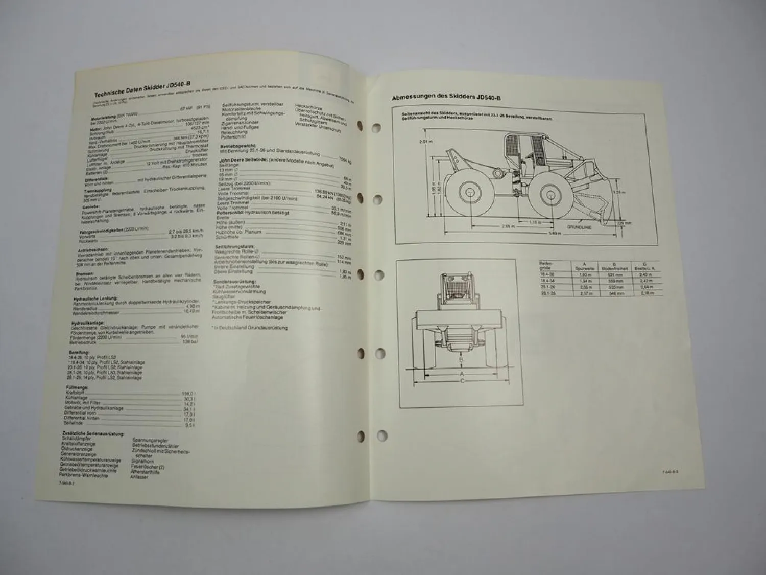 John Deere JD540-B Skidder Forst Schlepper Prospekt mit technischen Daten 1978