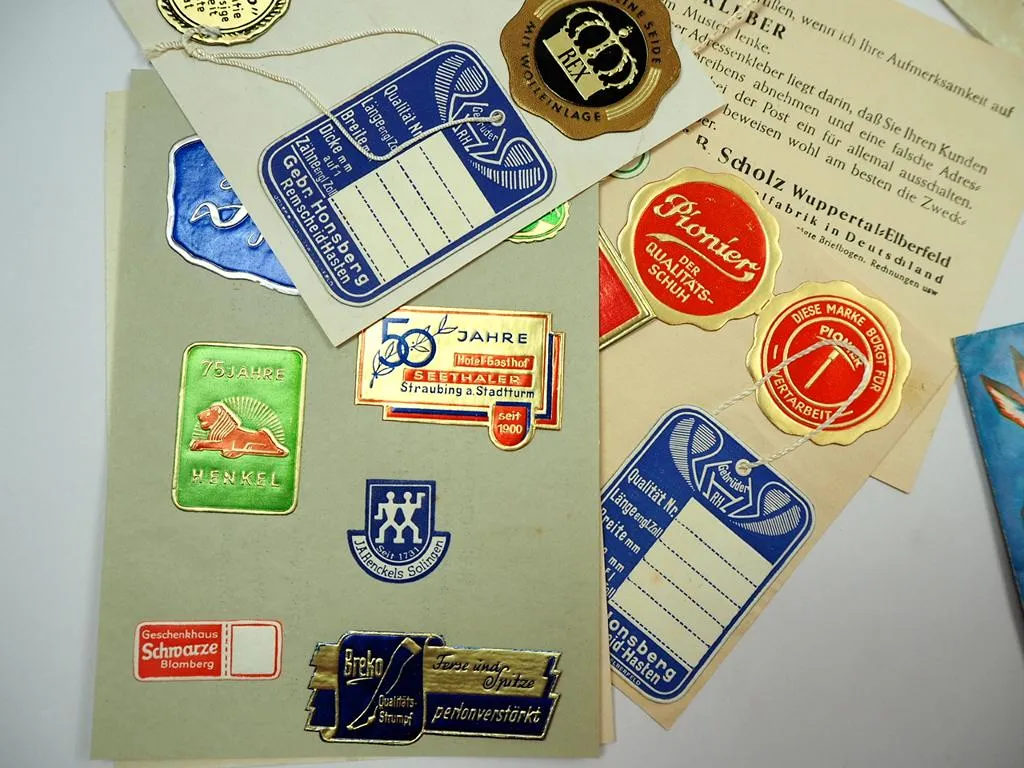 Josef B. Scholz Wuppertal Konvolut Muster Etiketten & Siegelmarken geprägt ca 1952