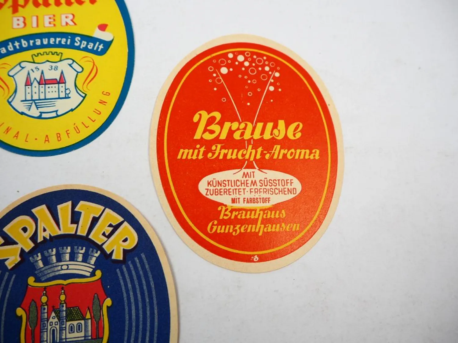 Kleine Mappe mit 6 Etiketten Bier Brause Spalter Haustrunk Gunzenhausen