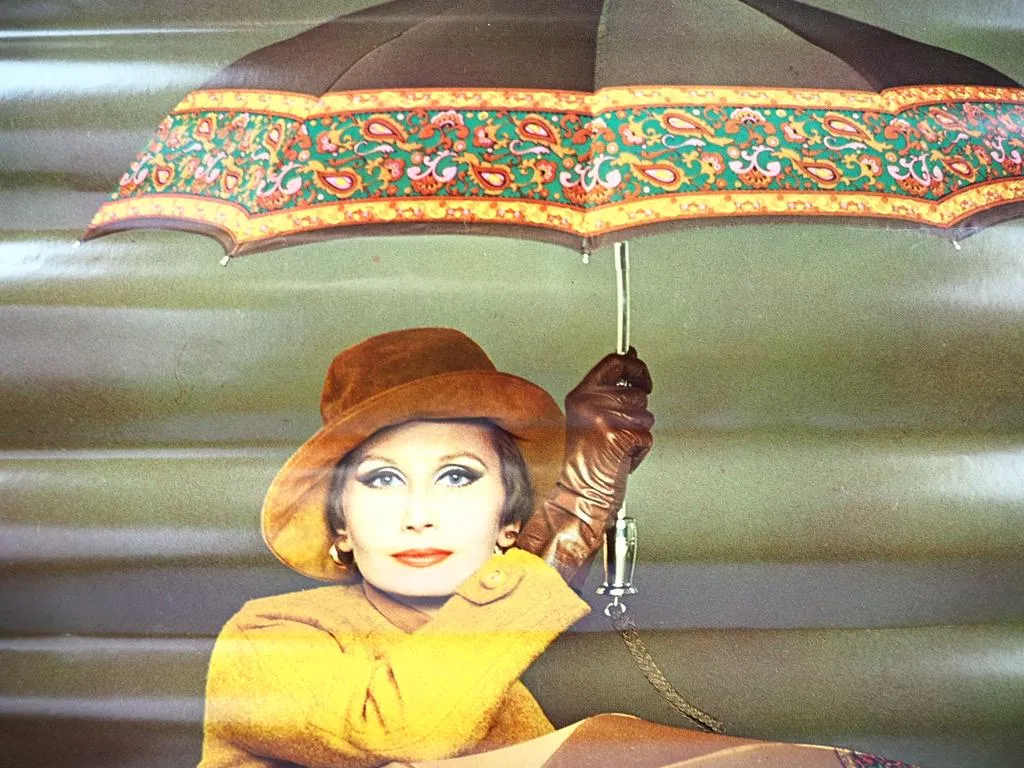 Knirps Regenschirm Frau mit Hut Original Plakat 1970/80er Jahre