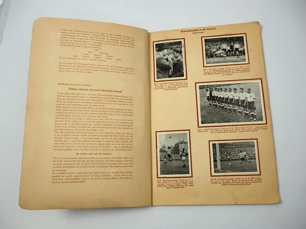 Kosmos Zigarettenbilder Album Deutsche National Elf Fussball Weltmeister 1954