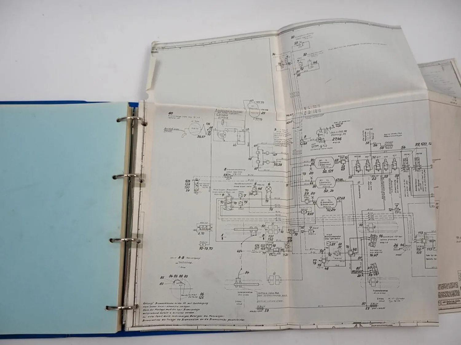 Krupp 25 GMT-AT Mobilkran mit Deutz BF6L 913C Motor Betriebsanleitung 1980er J.