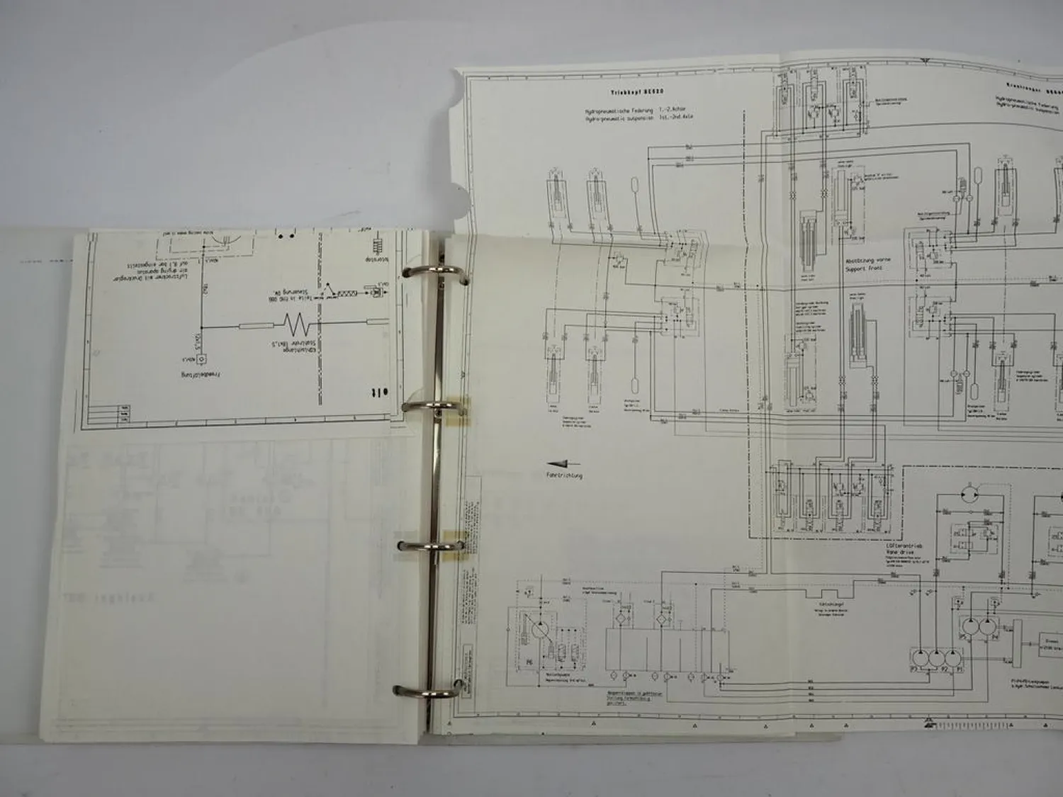 Krupp KMK 6200 Mobilkran Betriebsanleitung Bedienung Wartung Schaltplan 1992