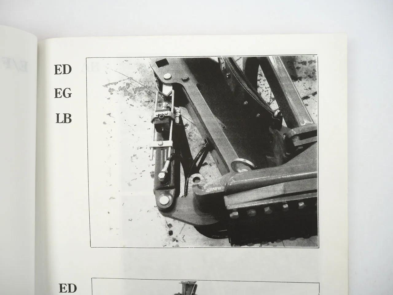 Kverneland Packomat C on Mounted Ploughs Assembly Manual Anbauanleitung 1995
