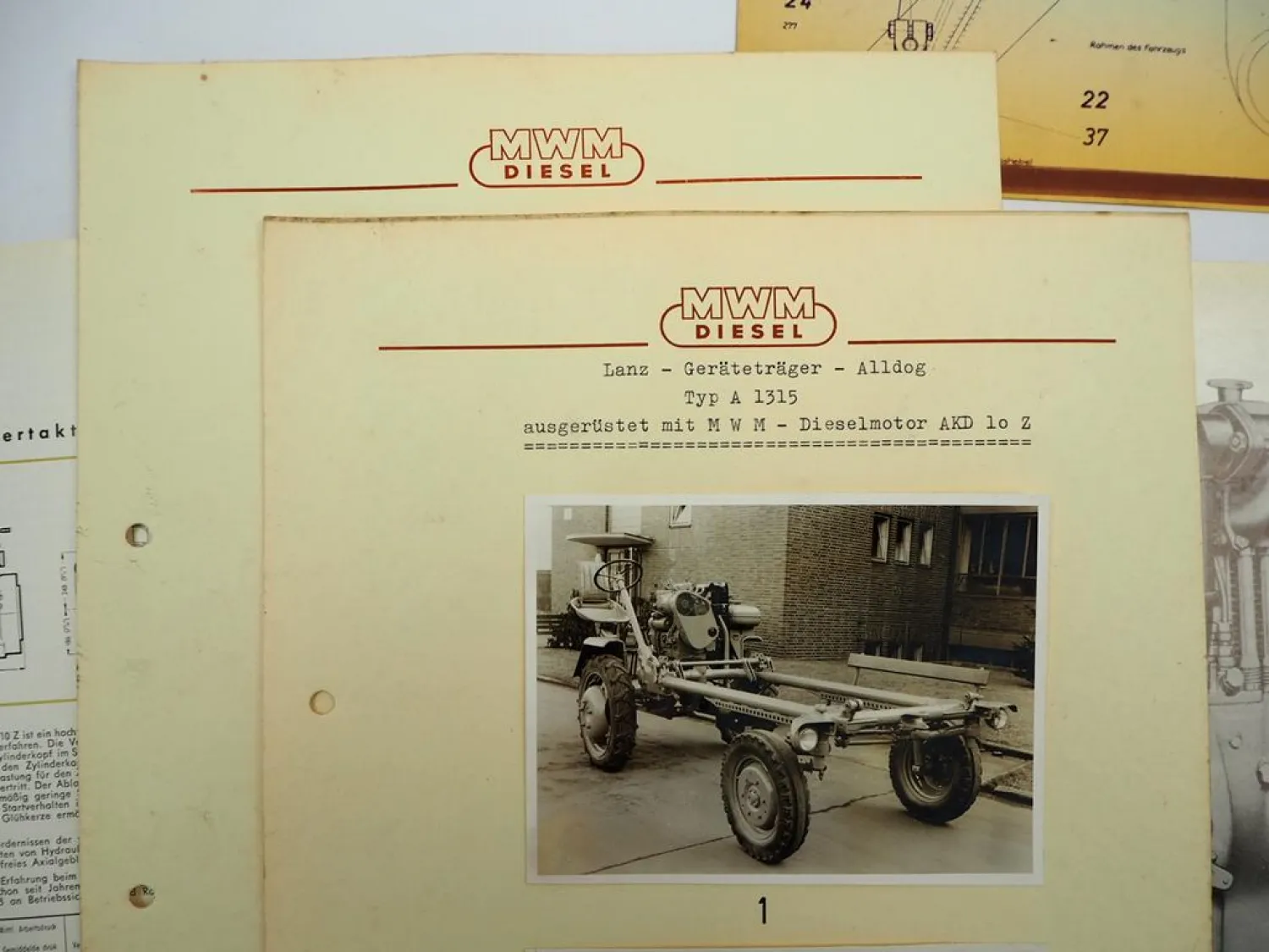 Lanz Alldog A1315 Geräteträger mit Dieselmotor MWM AKD10Z Foto Einbau ca. 1962