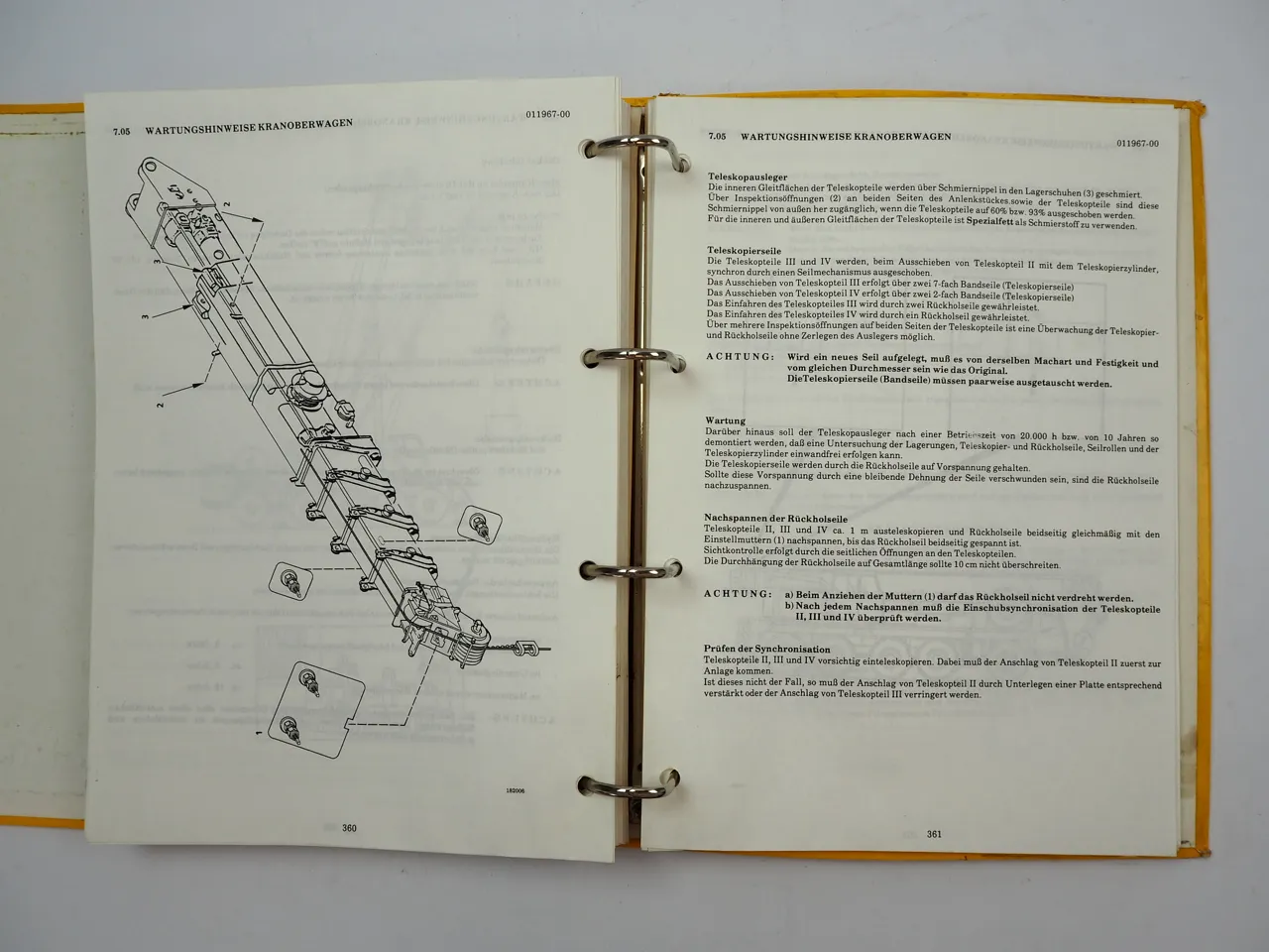 Liebherr LTM 1090 Mobilkran Betriebsanleitung Wartung Technische Daten 1993