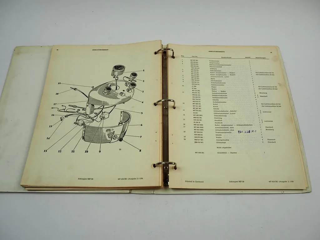Massey Ferguson MF 30 Traktor Ersatzteilliste 1964