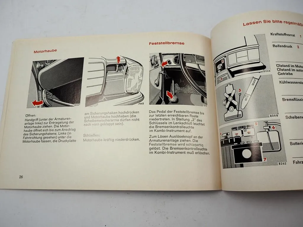 Mercedes Benz 230.4 230/4 W115 Wartungsheft Inspektion 1974 -84 mit Eintragungen