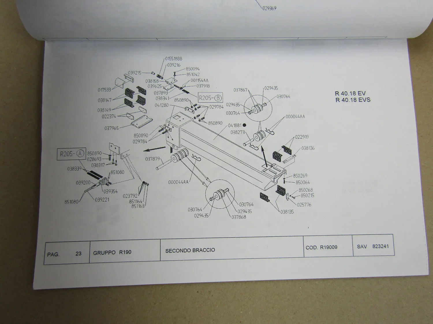 Merlo ROTO 40.18 EVS Teleskopstapler Ersatzteilliste Bildkatalog Parts List 1997