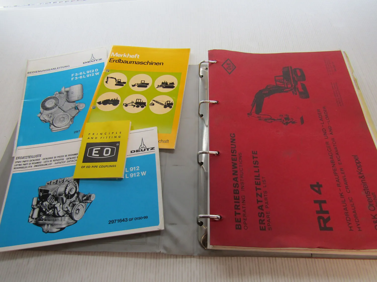 O&K RH4 Bagger Betriebsanleitung Hydraulik Schaltplan Ersatzteilliste ca 1974