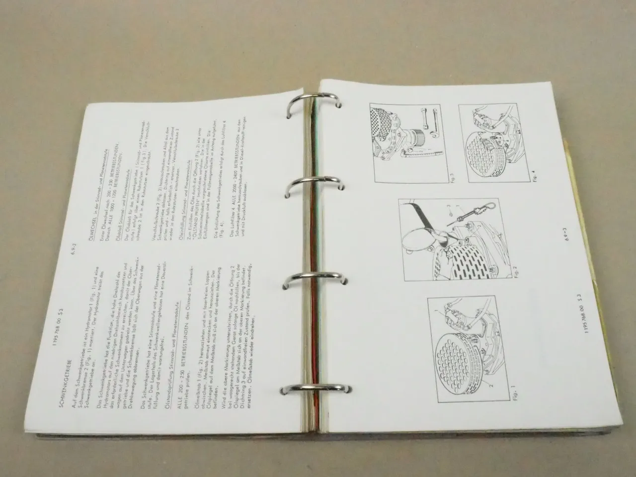 O&K RH6 F2 Bagger Betriebsanleitung Ersatzteilliste Schmierplan Schaltplan