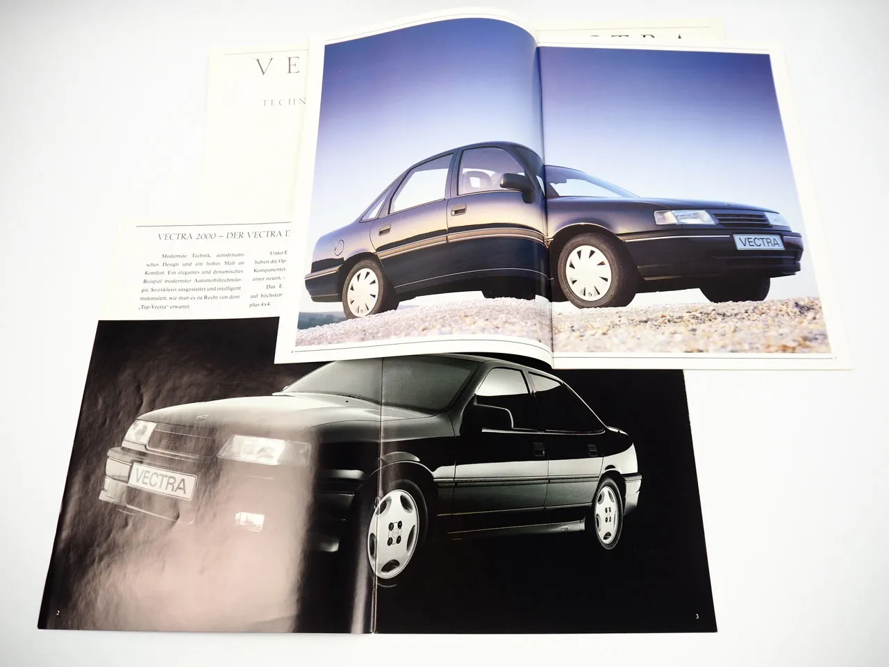 Opel Vectra und Vectra 2000 2.0i 16V 2x Prospekt mit technischen Daten 1989/90