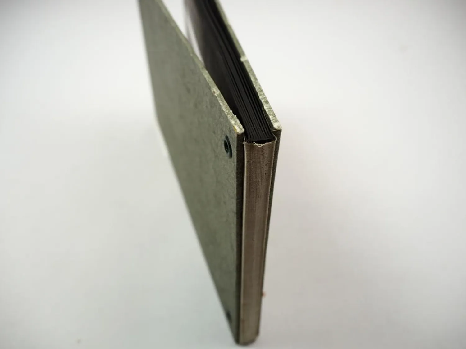 Original Album Postwertzeichen Briefmarken leer Verlag Soll & Haben Nr. 1365E