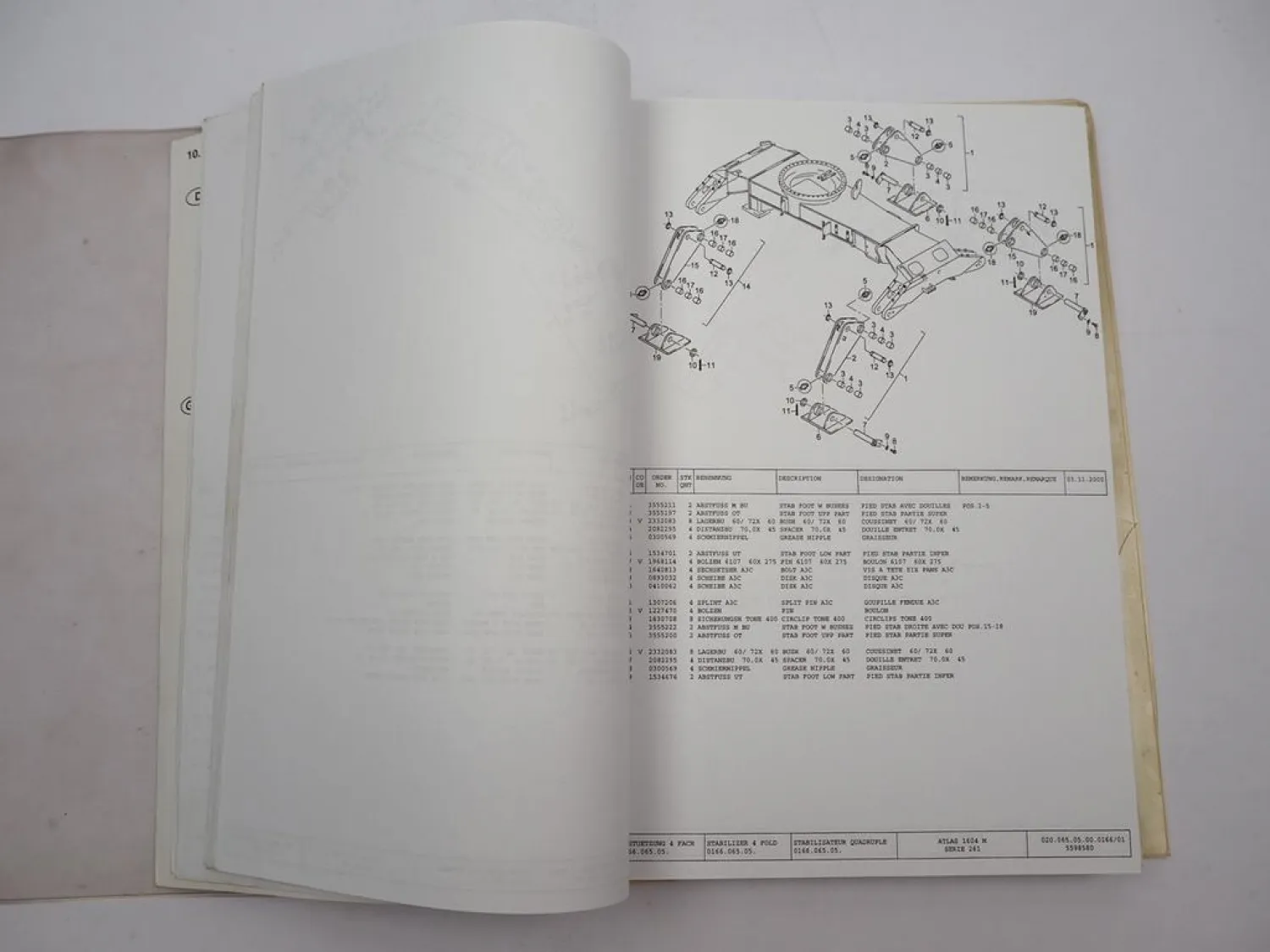 Original Atlas 1604M Serie 261 Bagger Ersatzteilliste Parts List 2000
