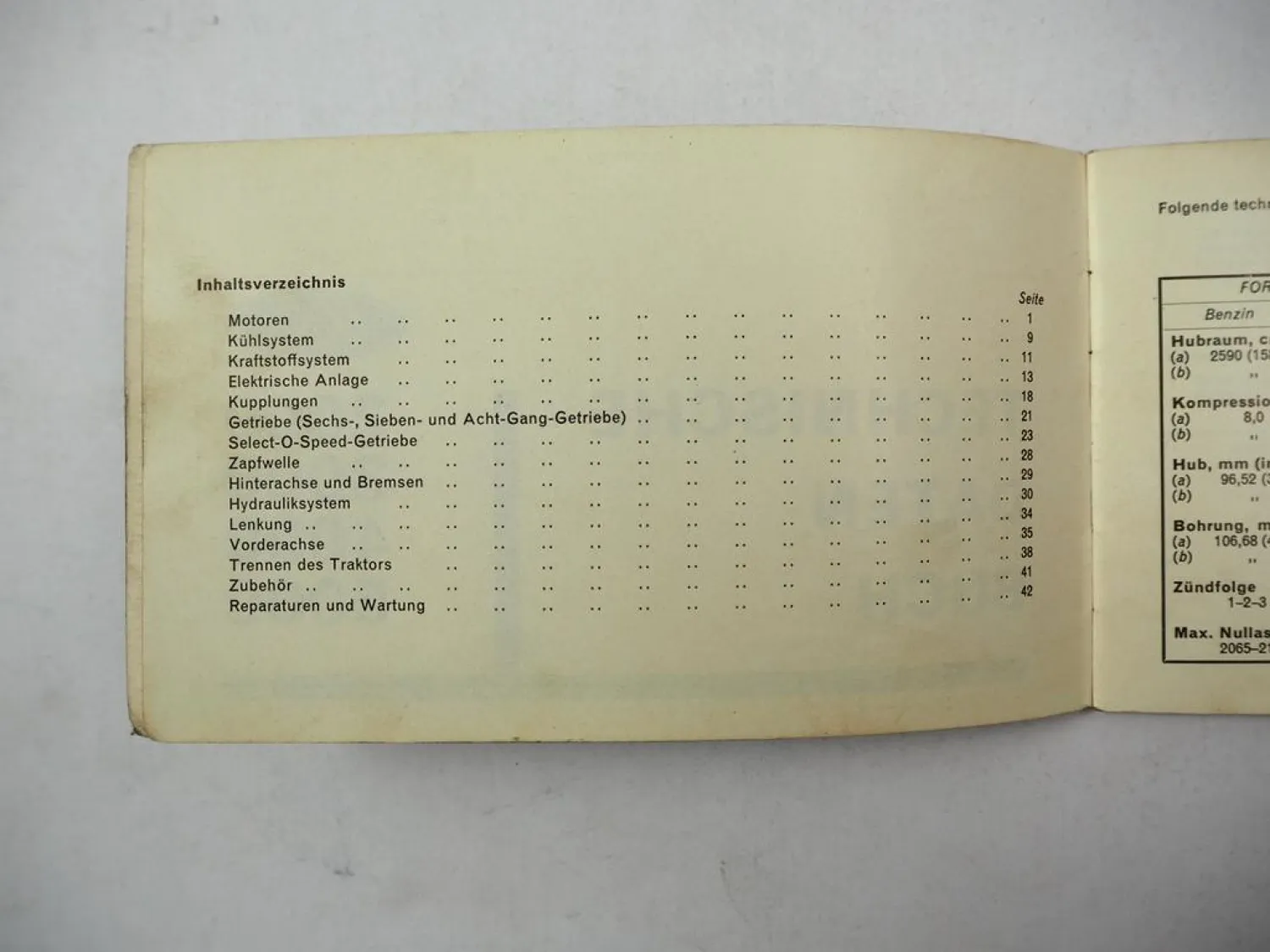 Original Ford 2000 3000 4000 5000 Traktor Technische Daten ca. 1970