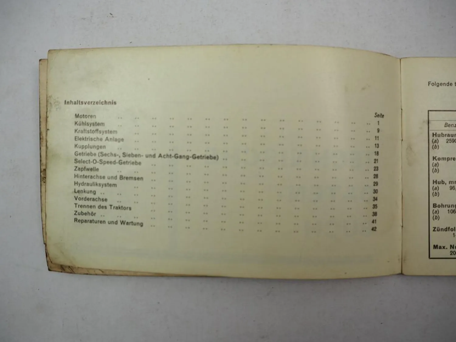 Original Ford 2000 3000 4000 5000 Traktor Technische Daten ca. 1970