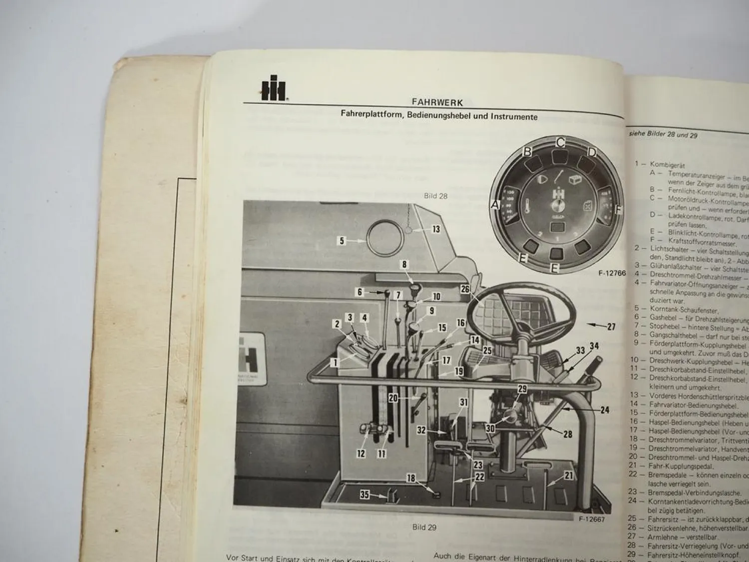 Original IHC 321 431 Mähdrescher Betriebsanleitung Bedienung Wartung 1978