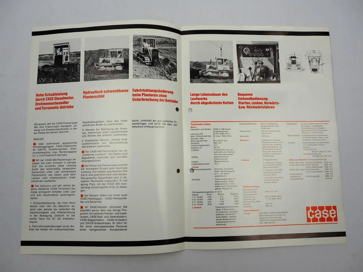 Original Prospekt Case 450 Planierraupe mit 54 PS 1973 mit technischen Daten