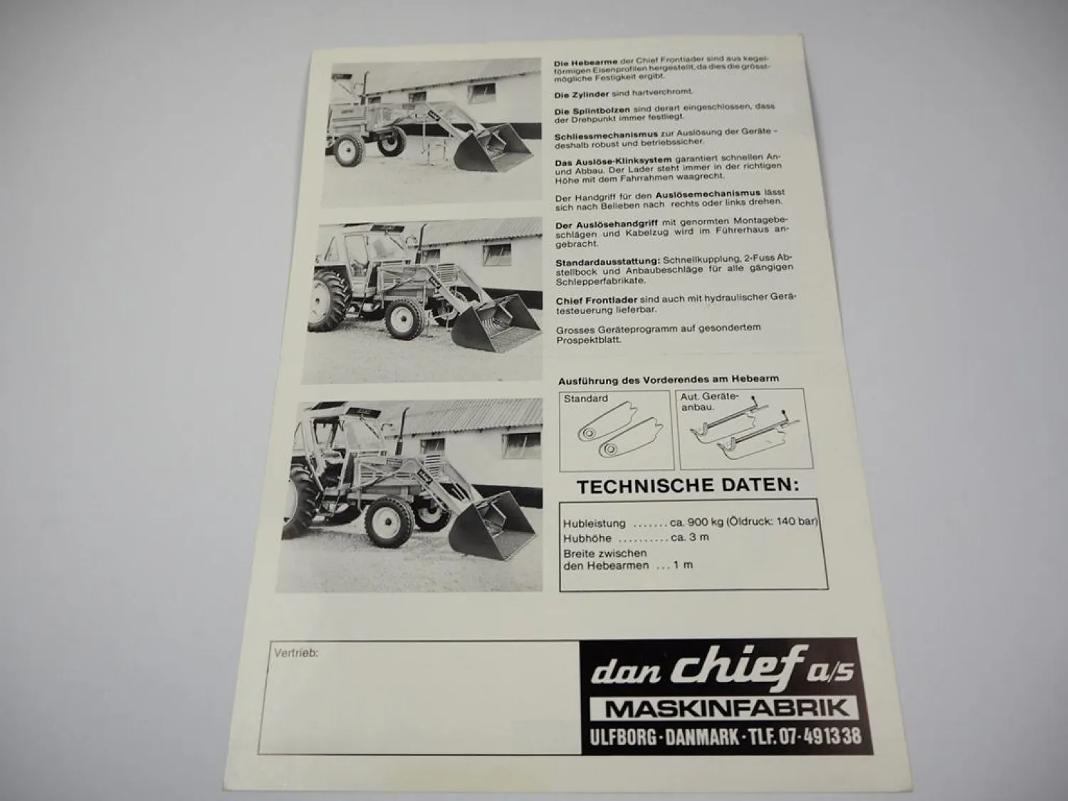 Original Prospekt Chief Frontlader Typ S 900 am Fiat Traktor