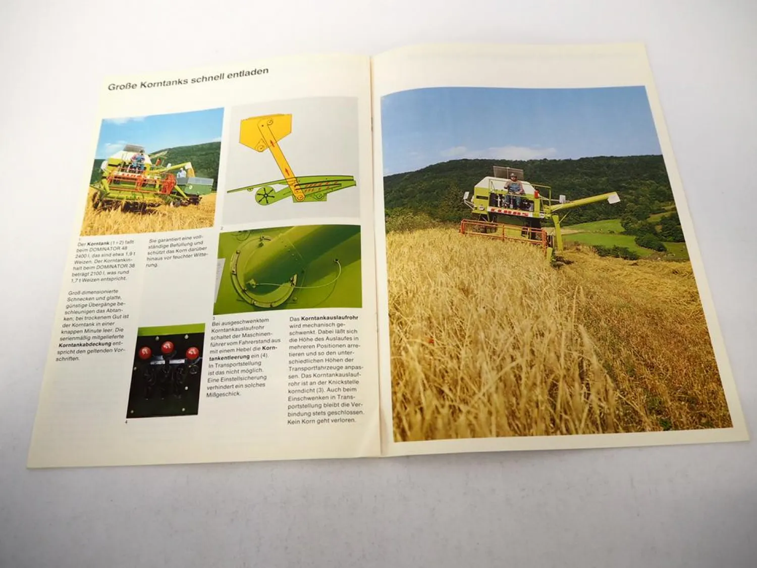 Original Prospekt Claas Dominator 38 48 Mähdrescher mit 20 Seiten von 9/1982