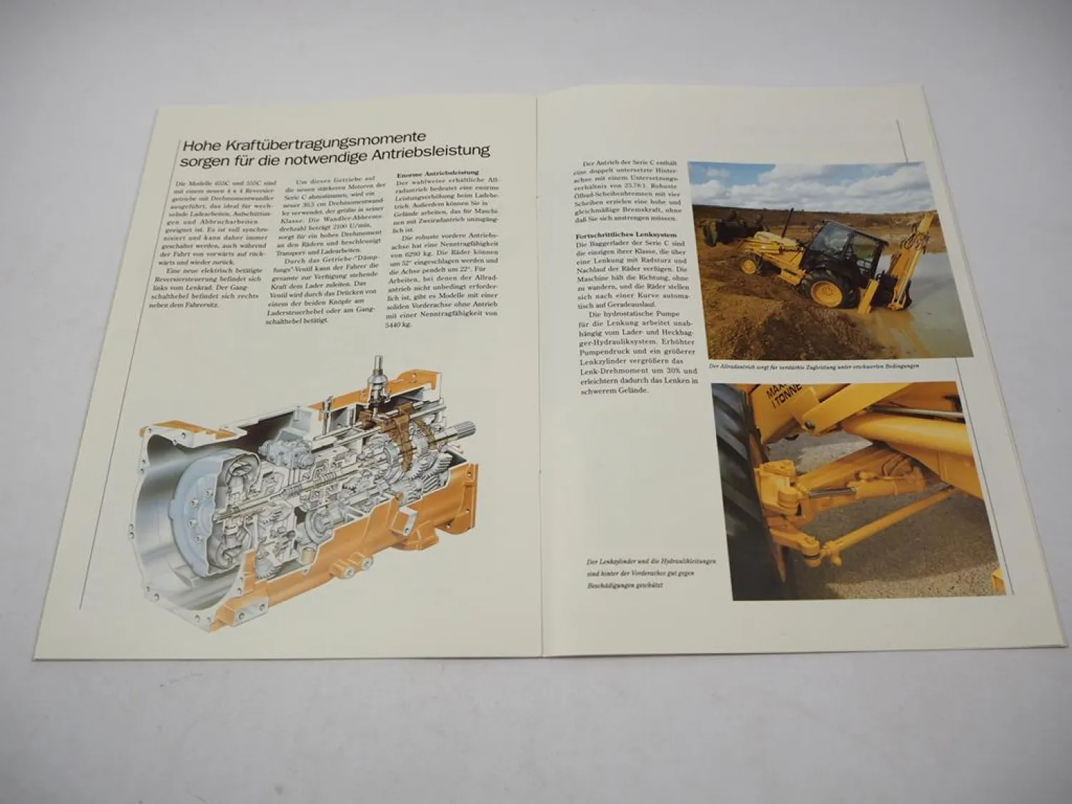 Original Prospekt Ford Baggerlader 555 C 655 C Serie C mit 26 Seiten