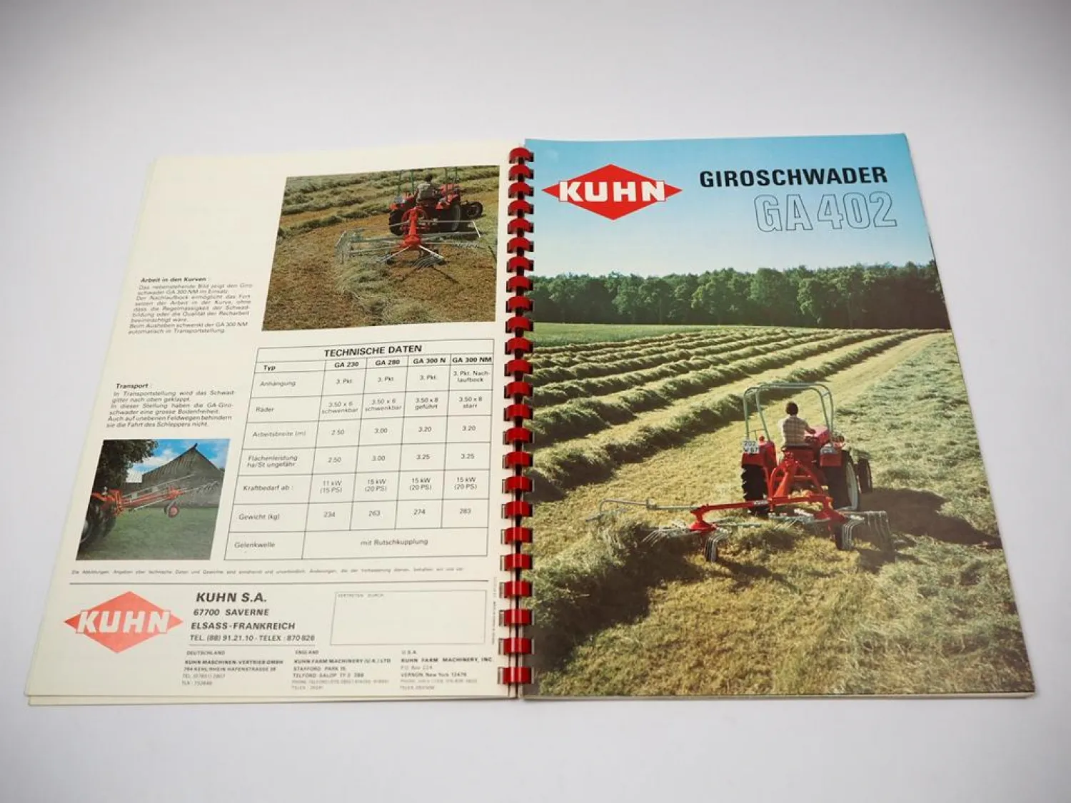 Original Prospekt Kuhn Anbaugeräte Mäher Schwader für Traktoren mit 52 Seiten