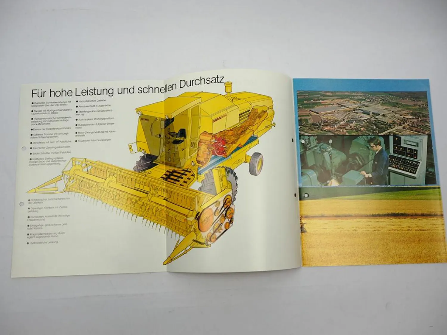 Original Prospekt Sperry New Holland 8080 Mähdrescher ca. 1977