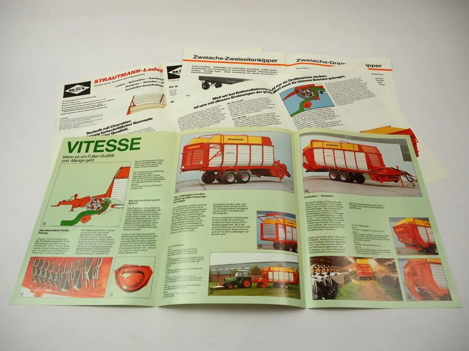 4 Original Prospekte BSL Strautmann Ladeblitz LBF Erntewagen Vitesse Anhänger