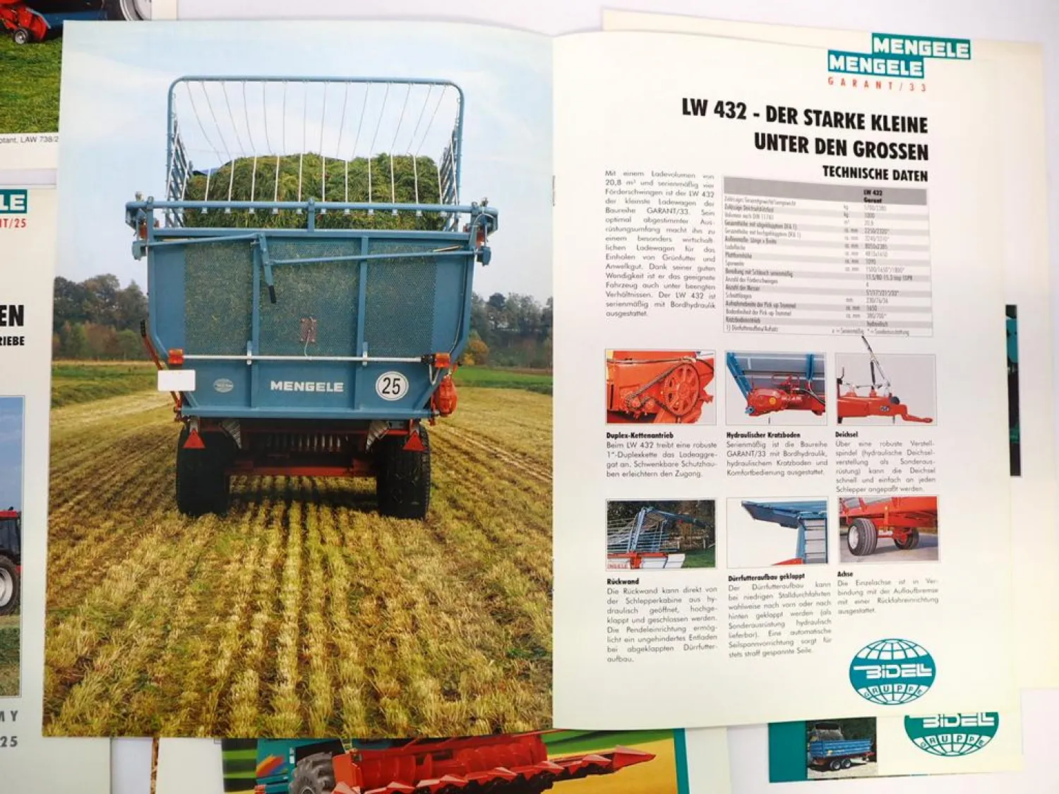 Original Prospektmappe mit 13 Prospekten Mengele Landtechnik 1980/90er Jahre