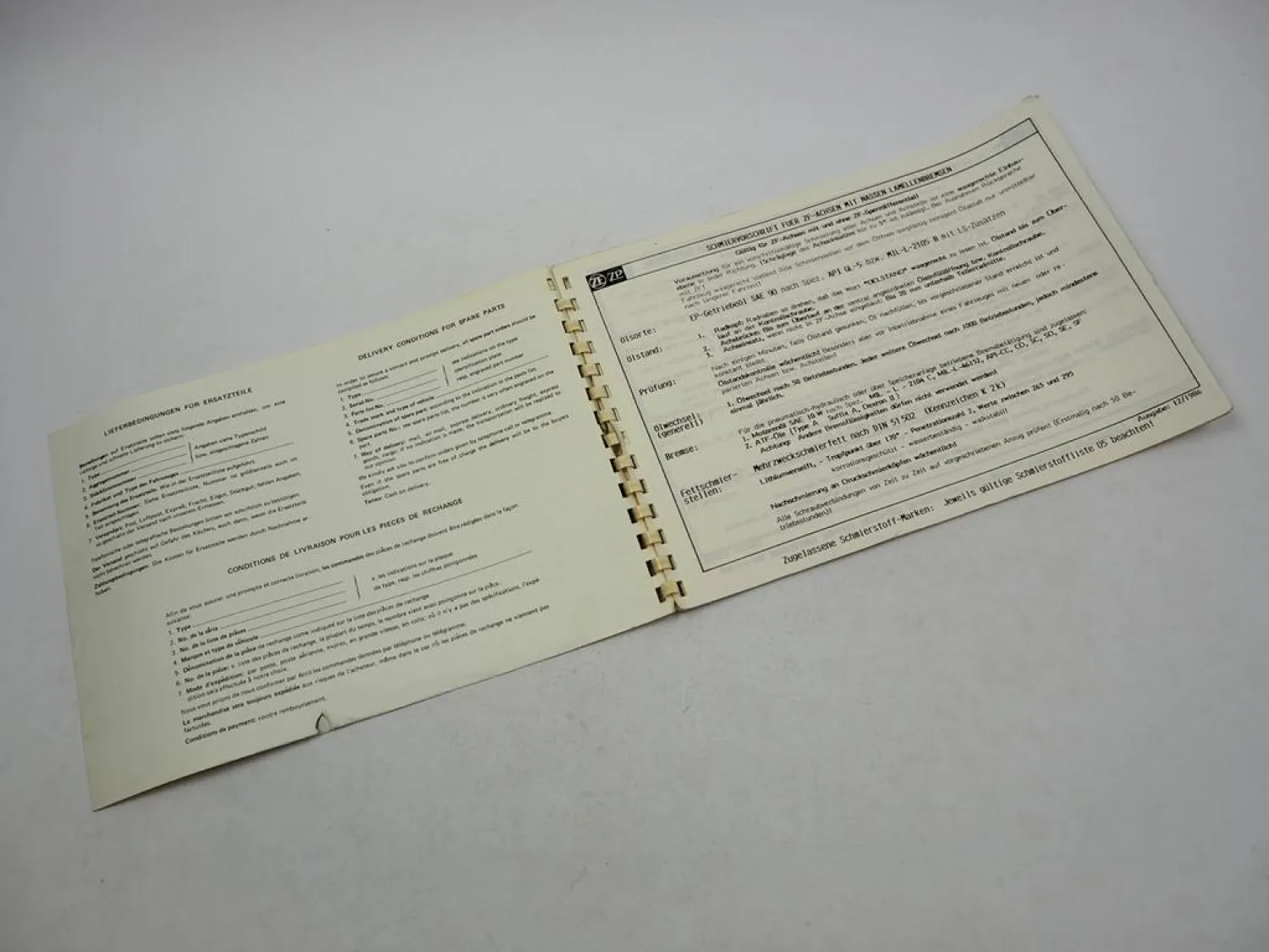 Original ZF AP-355 B Planeten Achse Ersatzteilliste Liebherr Parts List 09/1986