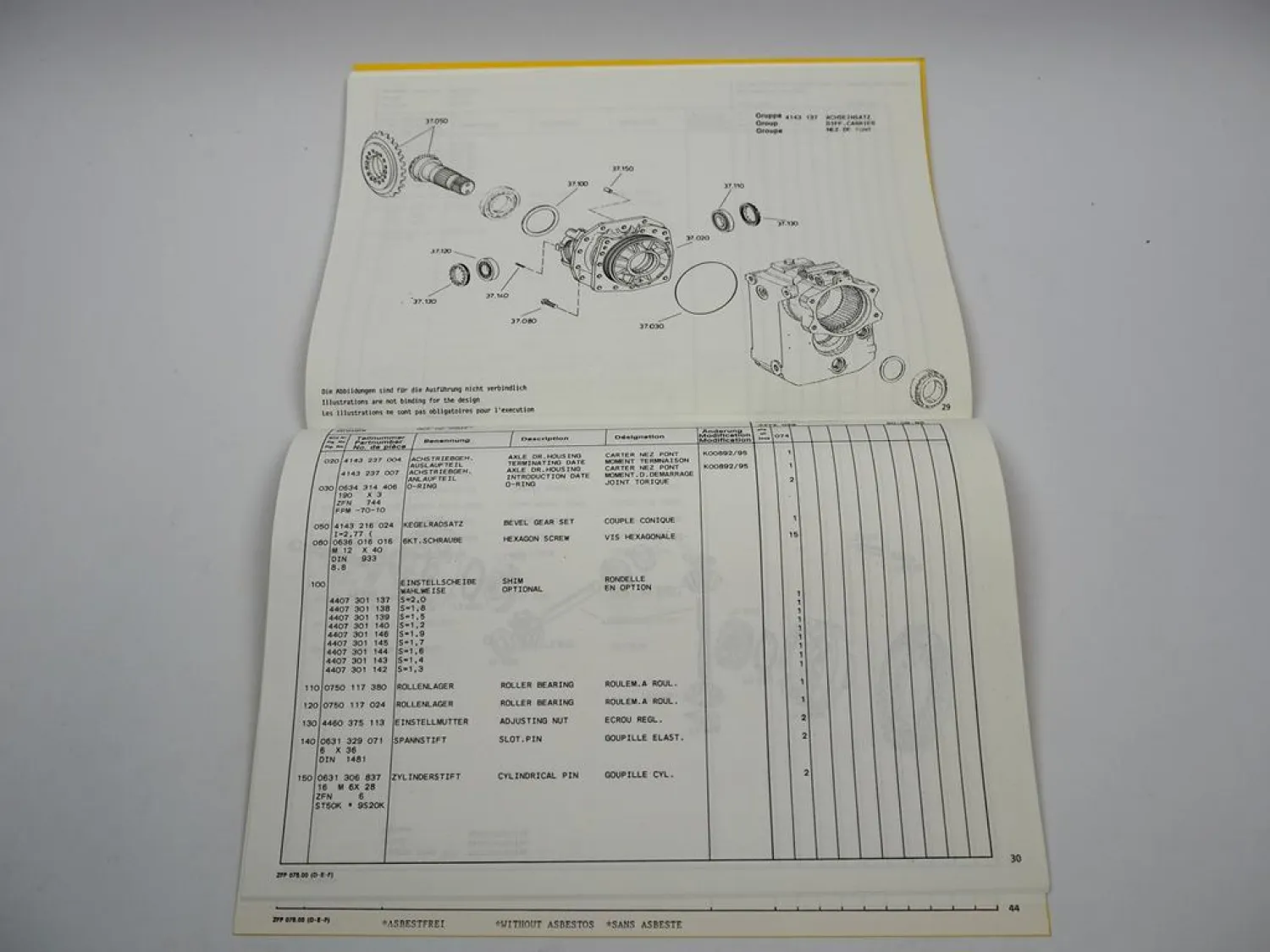 Original ZF AP-B 745 Planetenachse 2HL70 Getriebe Ersatzteilliste Fendt 09/95