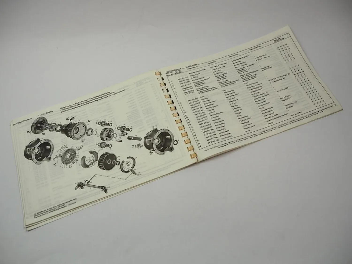 Original ZF T-3202 Schleppertriebwerk Ersatzteilliste Parts List Schlüter 1979