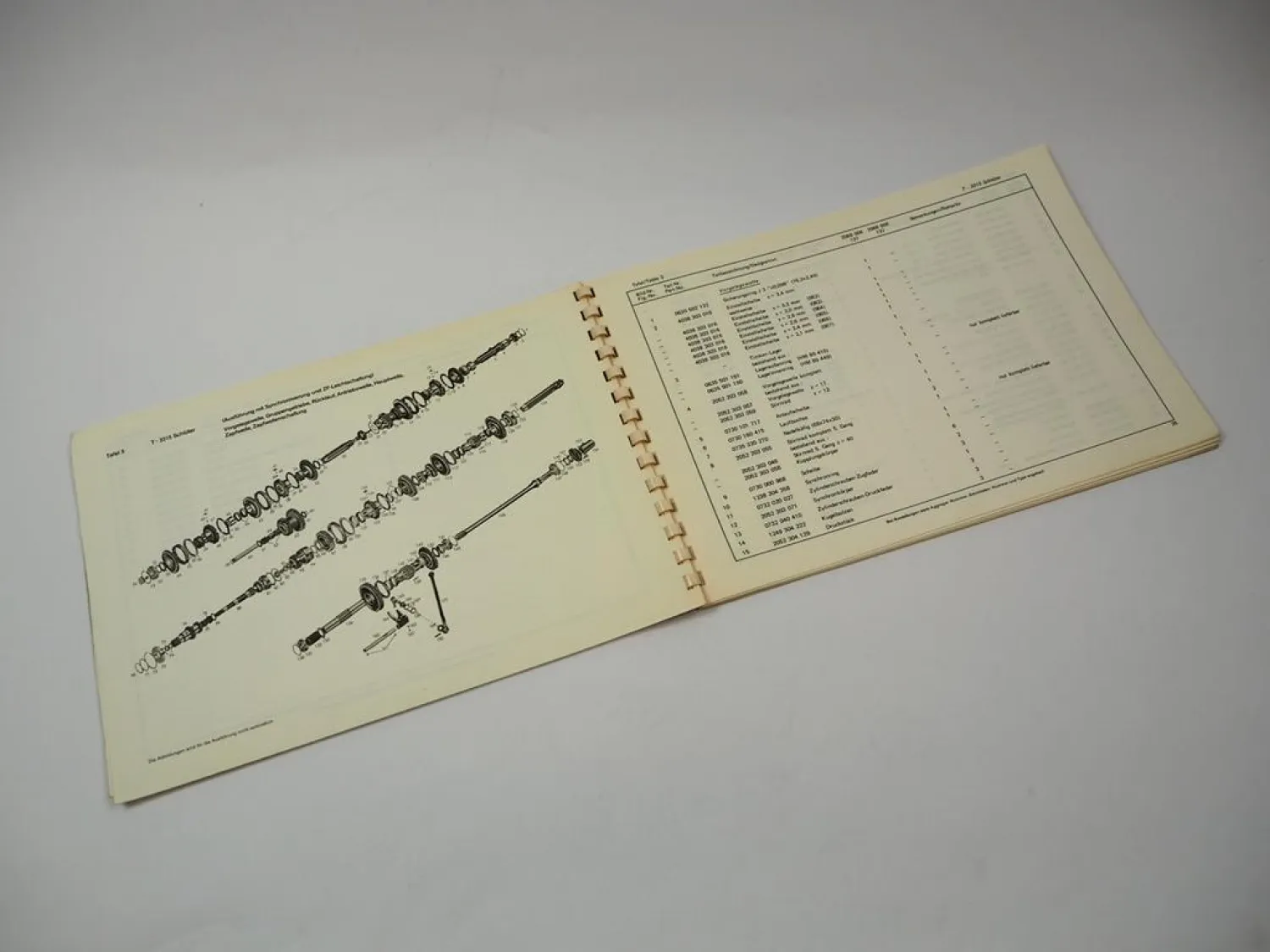 Original ZF T-3315 Schleppertriebwerk Bedienung Wartung Ersatzteilliste Schlüter