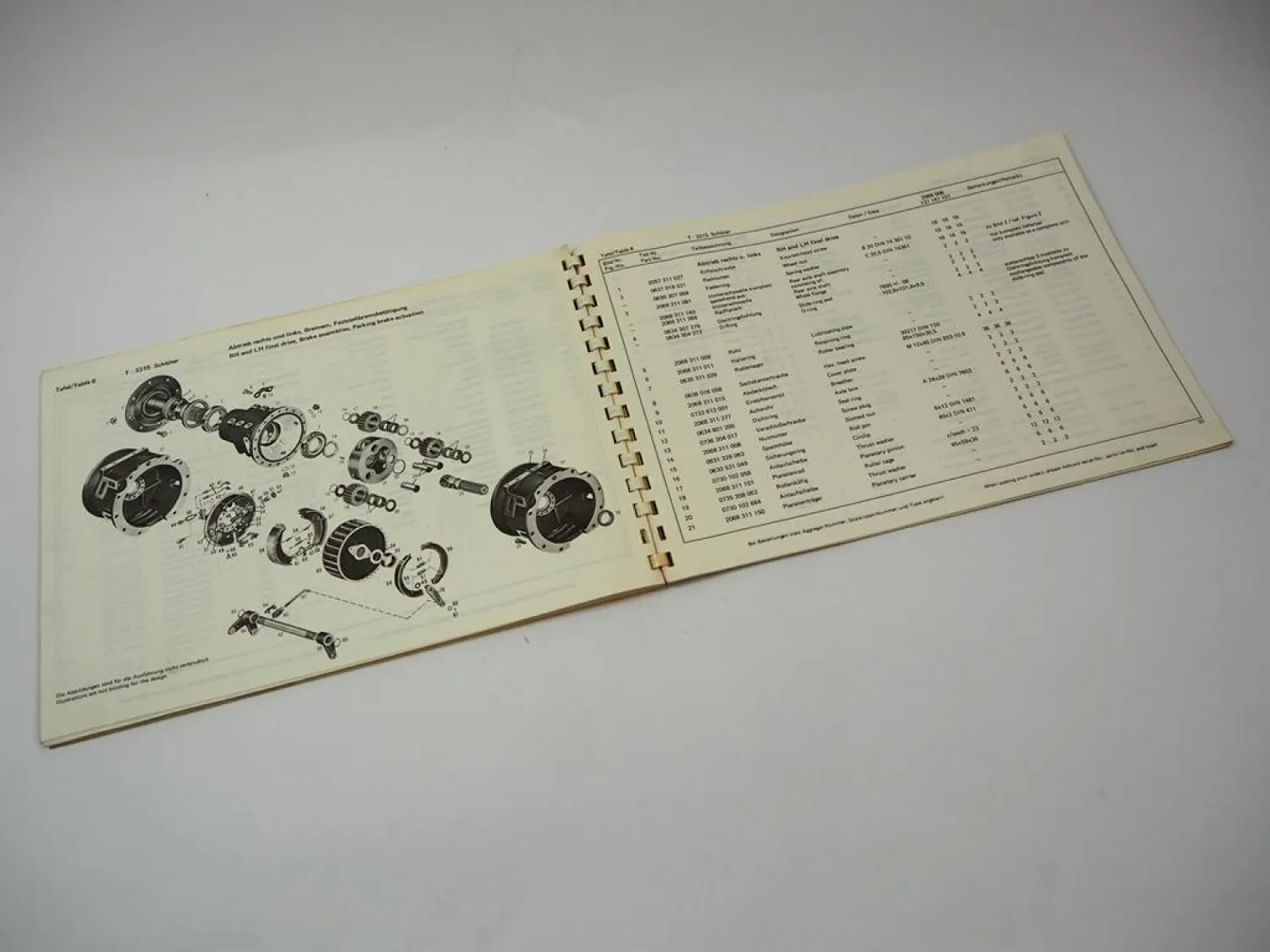 Original ZF T-3315 Schleppertriebwerk Ersatzteilliste Schlüter Parts List 1977