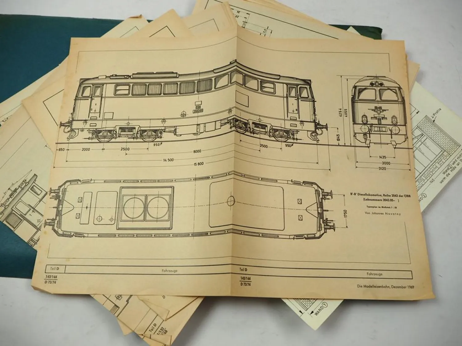 Pläne Blätter Die Modelleisenbahn ca. 60 Stück 1960er Jahre Züge Signale Anlagen