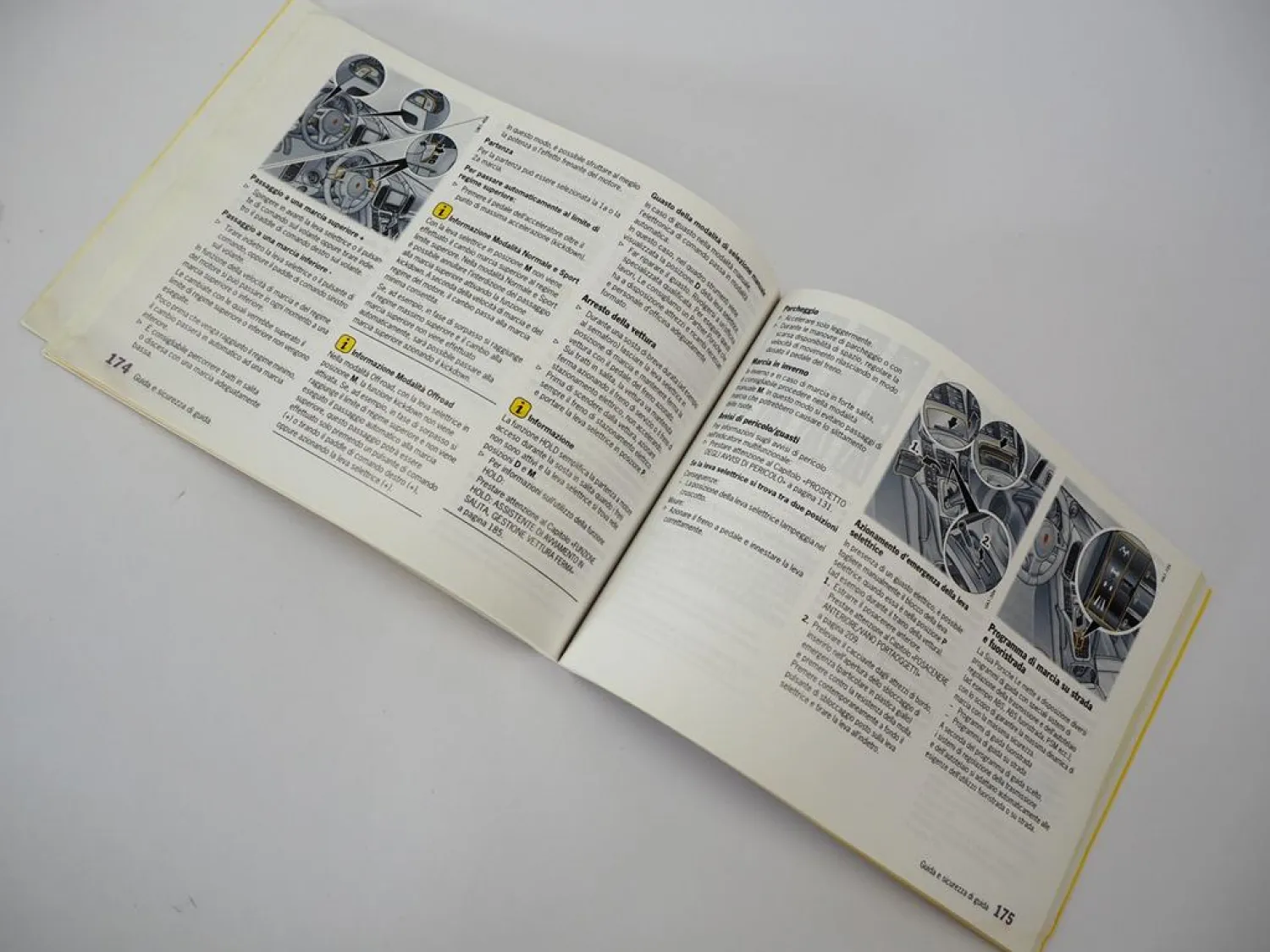 Porsche Cayenne S Turbo Diesel 092A Libretto di Uso e manutenzione 2/2011